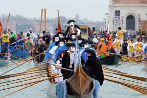 Venice-Carnival-Cherishing-Centuries-Old-Tradition_5